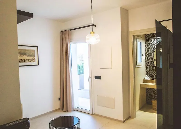 Casa Amerì Affittacamere 4*